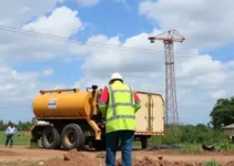 reparo emergencial na rede de água